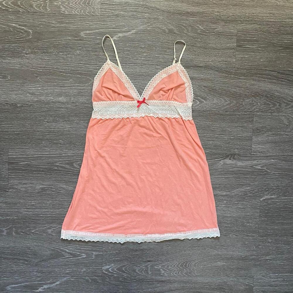 Vintage y2k peach cream